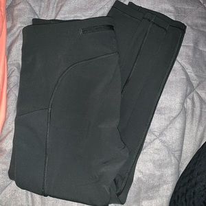 Army green lululemon capris